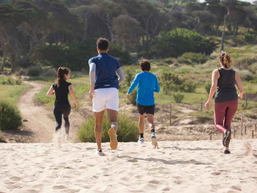 Zo pak je het sporten weer op na de zomervakantie – tips, motivatie en sportideeën